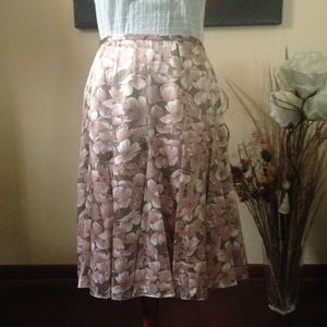 Silk, faux pleats skirt