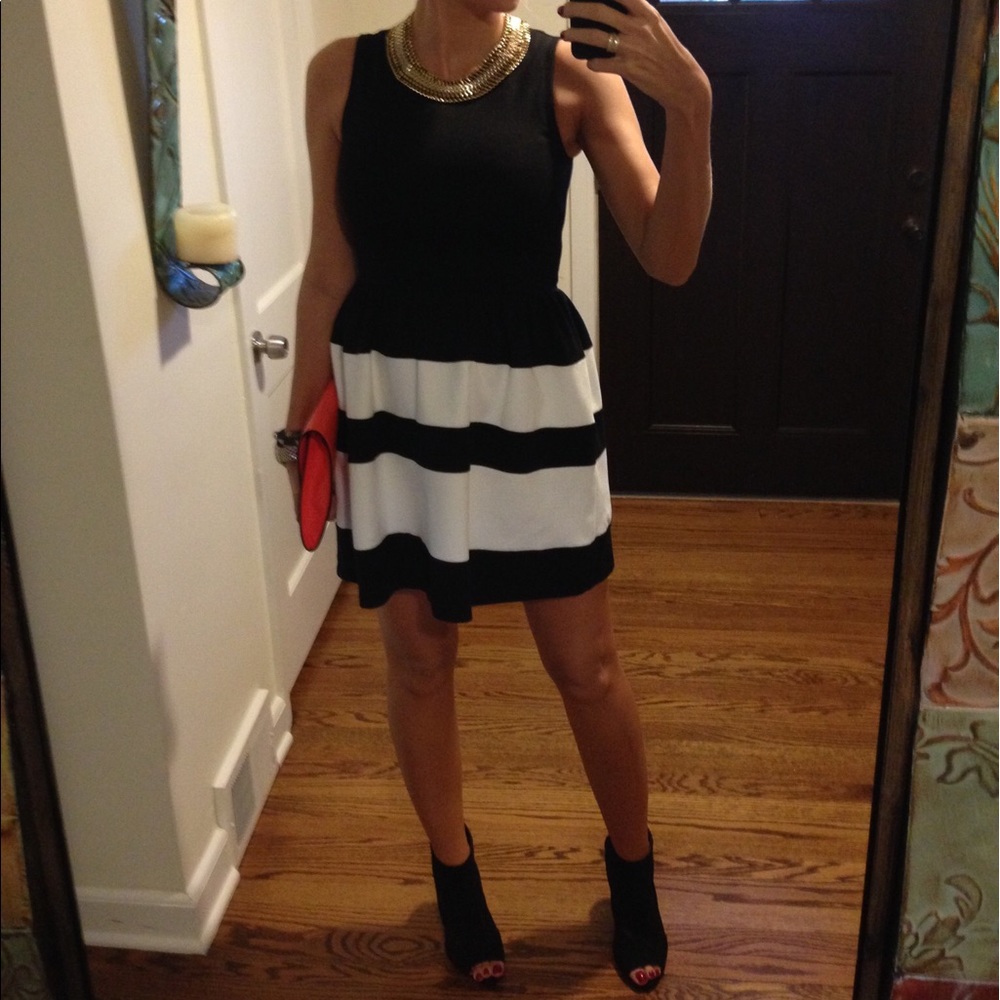 Dress size S