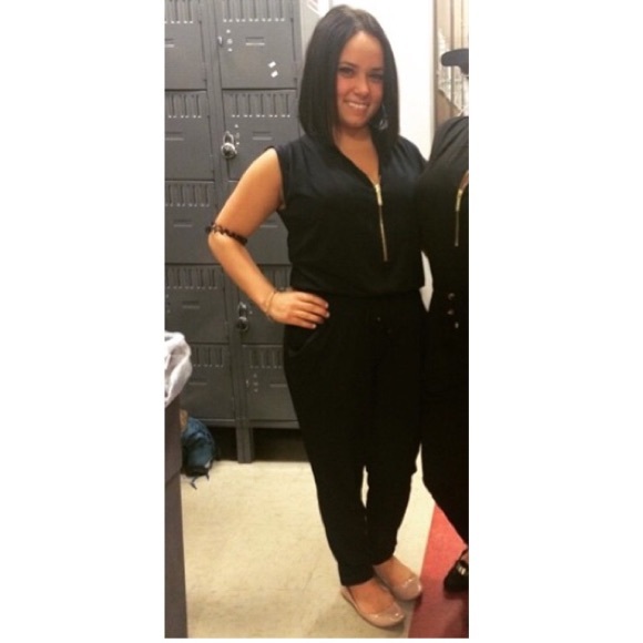 Authentic Michael Kors Jumpsuit - Picture 2 of 5