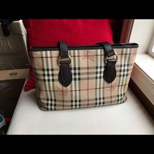 **SOLD**Authentic Burberry Nova Tote