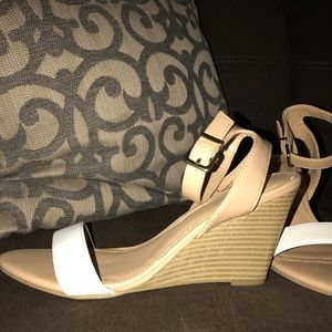 Express 3in wedge sandal white, beige neutral