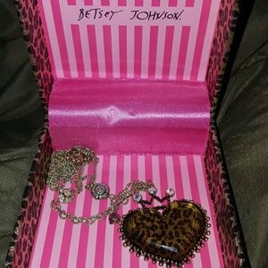 Betsey Johnson necklace