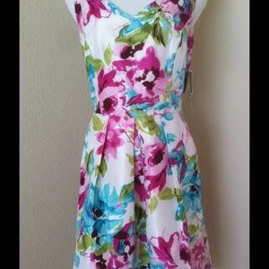Sleeveless A Line Bright Floral Print Dress