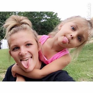 Meet your Posher, Amber