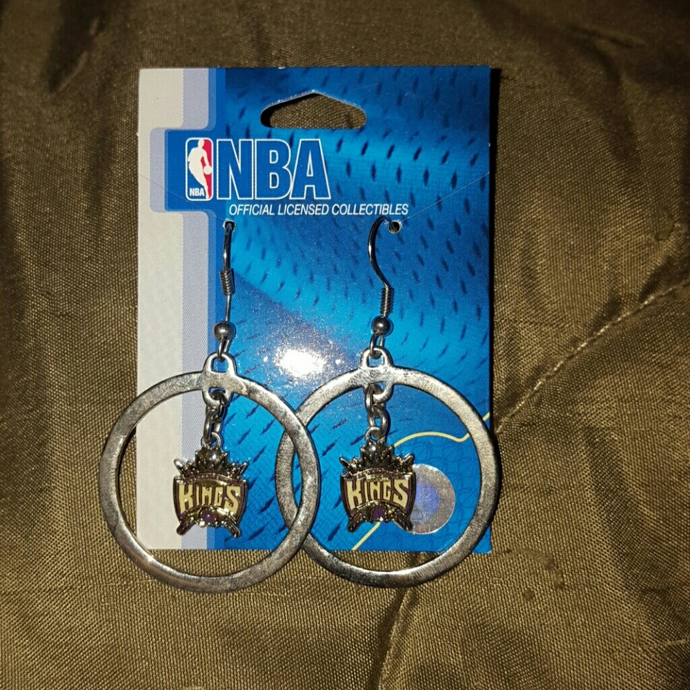 Kings earrings