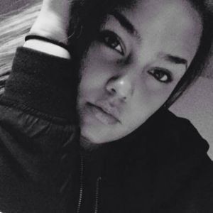 Meet your Posher, Makala