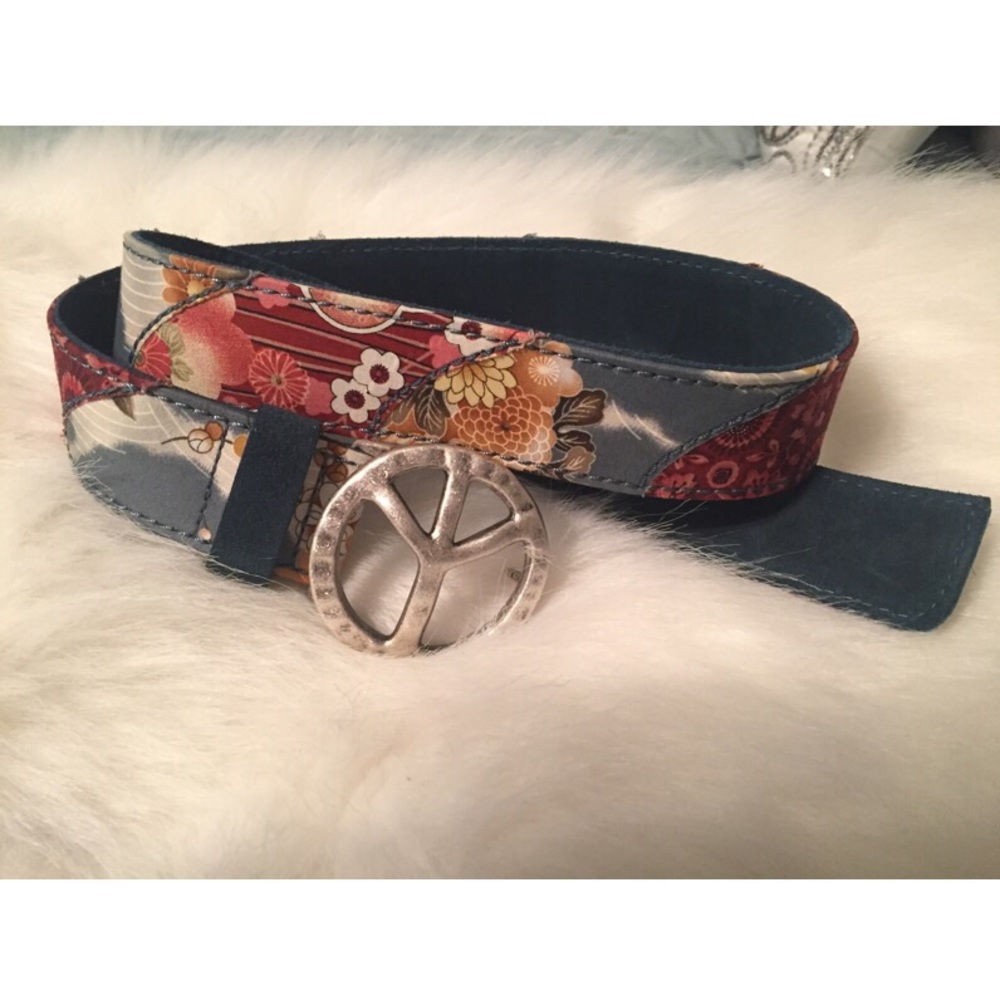 NWT-LUCKY BRAND PATCHWORK BELT
