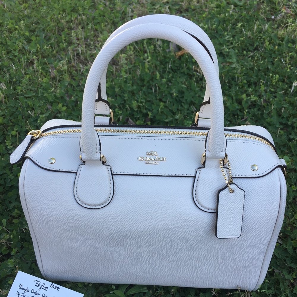 🌸Coach🌸 - Picture 1 of 4