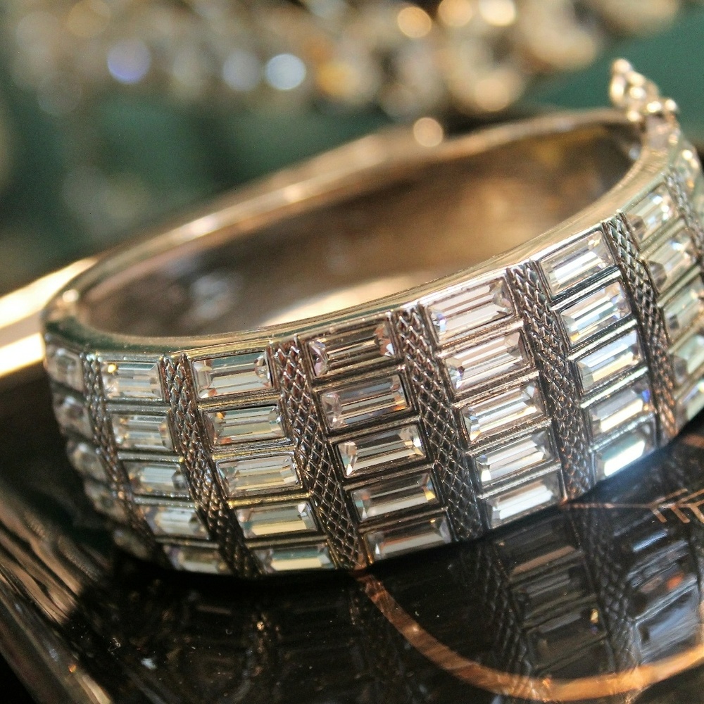 Gorgeous Bling Crystal Cuff Bracelet