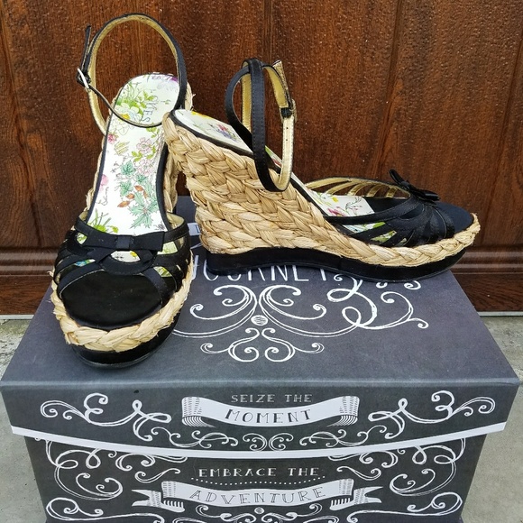 Adorable Wedges by Guess - Picture 3 of 5