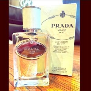 Prada "Infusion d'Iris"