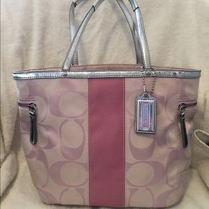 COACH Shoulder Bag