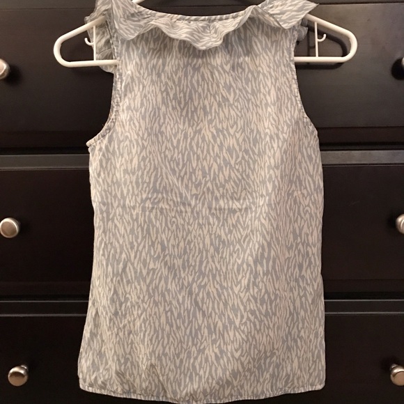 LOFT sleeveless top with ruffles XSP - Picture 2 of 4