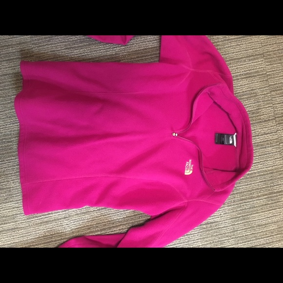 North Face half zip - Picture 1 of 2