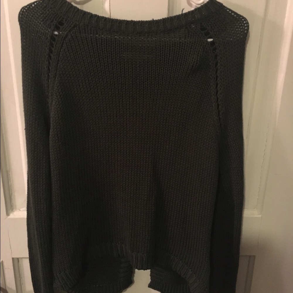 BB Dakota Sweater.