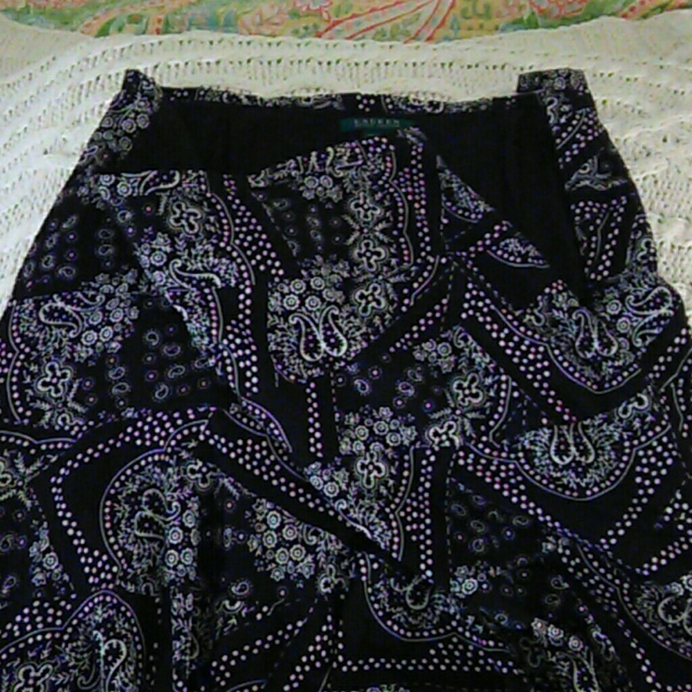 Skirt - Picture 4 of 4