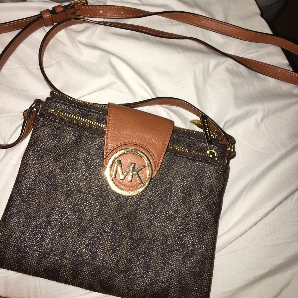 Michael lord cross body