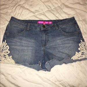 Tinseltown Lace Jean Shorts