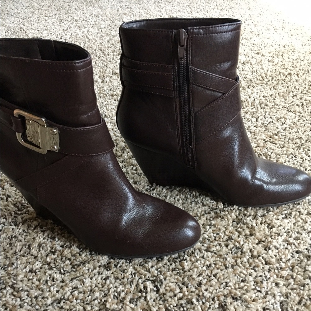 Nine west ankle boots sz 5.5