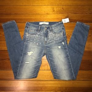 NWT Abercrombie & Fitch High Rise Bedazzled Jeans