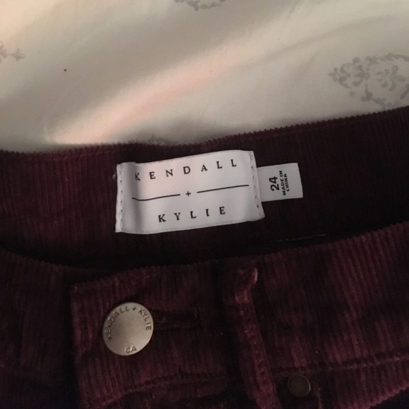 Kendall and Kylie burgundy shorts - Picture 2 of 2