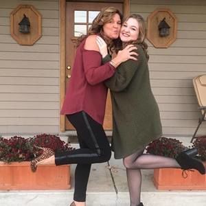 Meet your Posher, Jennifer