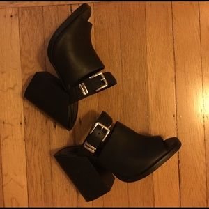 Forever21 buckled peep toe mules