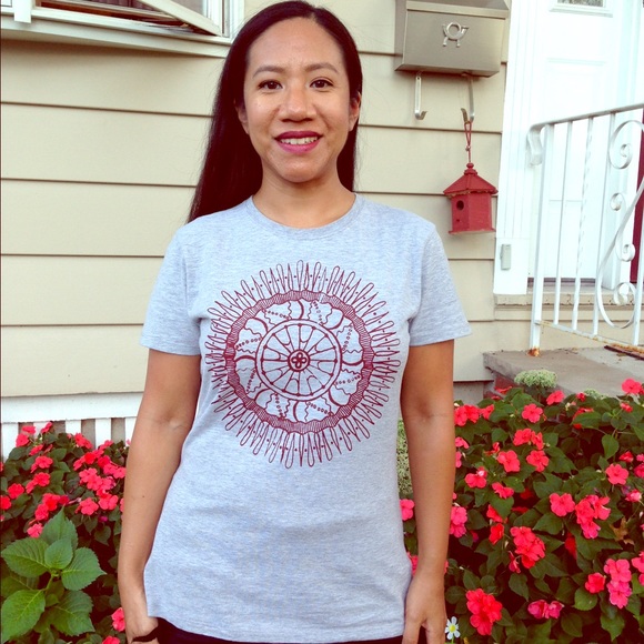 🔺SALE🔺 Silkscreened Mandala T-Shirt - Picture 2 of 4