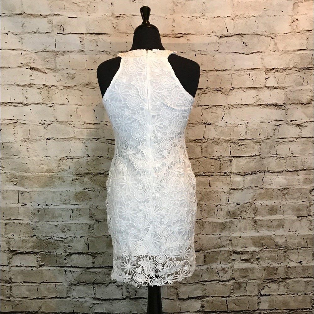 ❣️❣️❣️HP❣️❣️❣️NWT WHITE LACE CROCHET MINI DRESS - Picture 6 of 7
