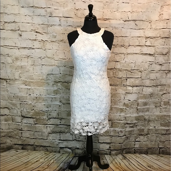 ❣️❣️❣️HP❣️❣️❣️NWT WHITE LACE CROCHET MINI DRESS - Picture 3 of 7