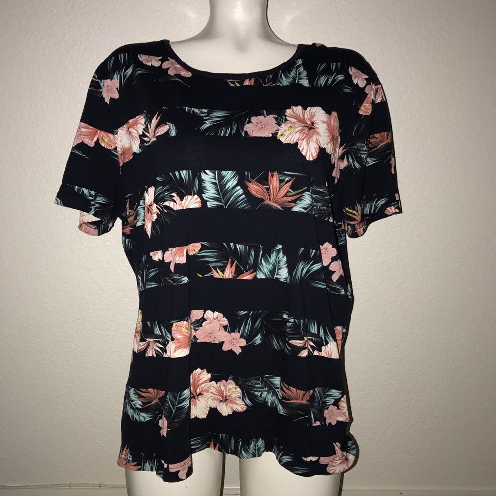 Floral H&M T-Shirt