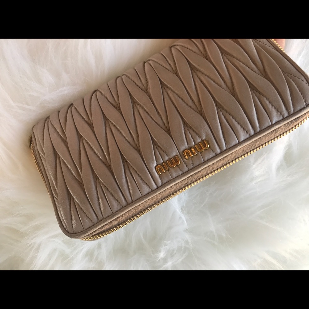 Miu Miu Matelasse Nappa Leather Wallet