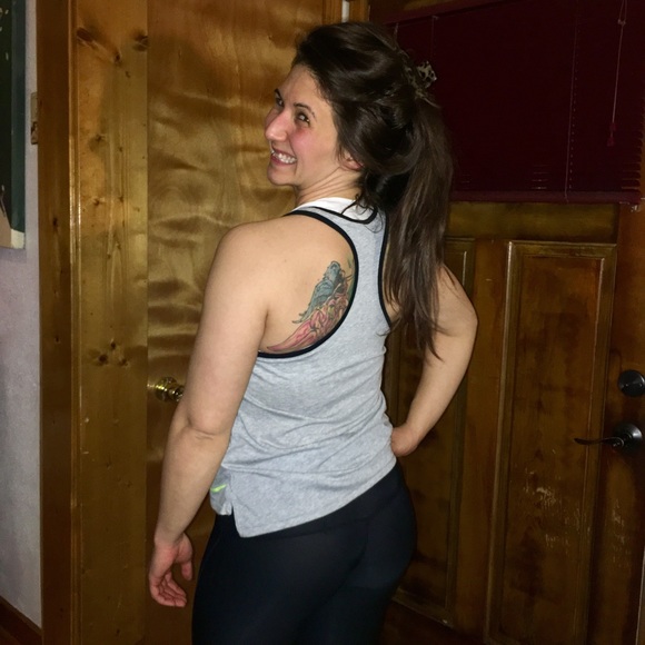 Nike throwback crop tank jersey - Picture 5 of 5