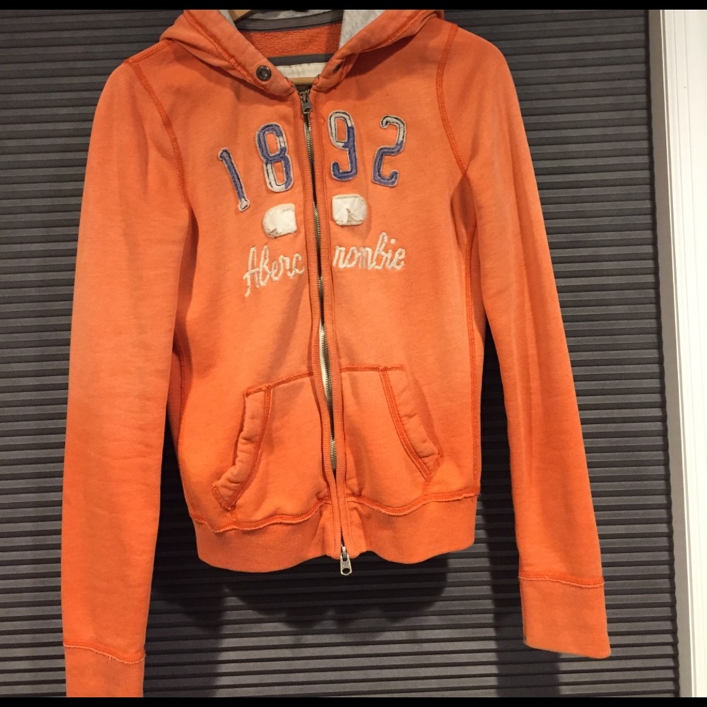 Abercrombie & Fitch hoodie size M