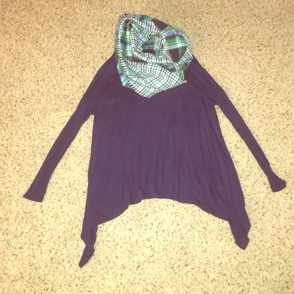 Boutique navy handkerchief hem Piko top