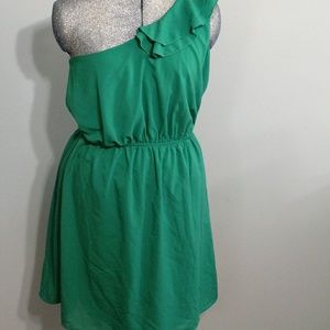 Adorable One Shoulder green dress