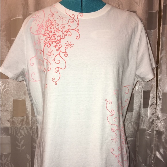 🔺SALE🔺 Silkscreened Swirl T-Shirt - Picture 1 of 3