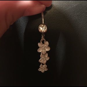 Dangle belly ring