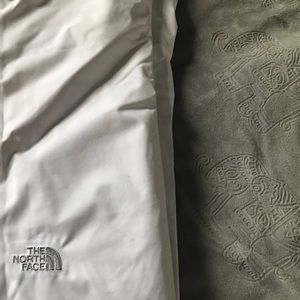 North face women's HyVent white snow pants