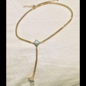 Women pendent necklace