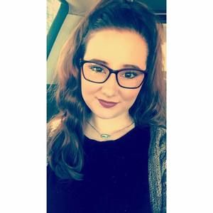 Meet your Posher, Holly