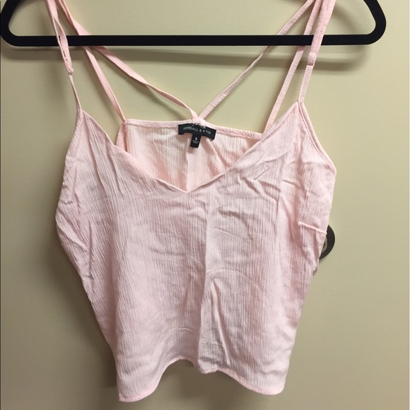 Kendall & Kylie Scalloped Tank in Light Pink - Picture 3 of 5