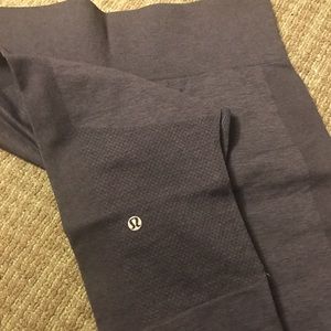 Lululemon crop pants 19"