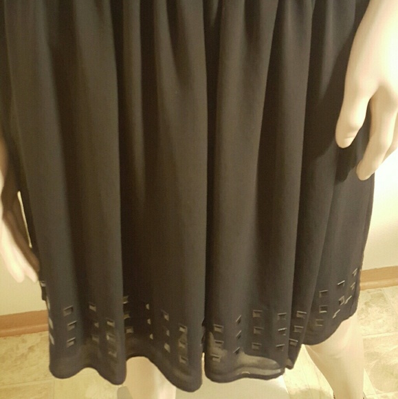 213 Michelle Kim Sleeveless Dress - Picture 8 of 8