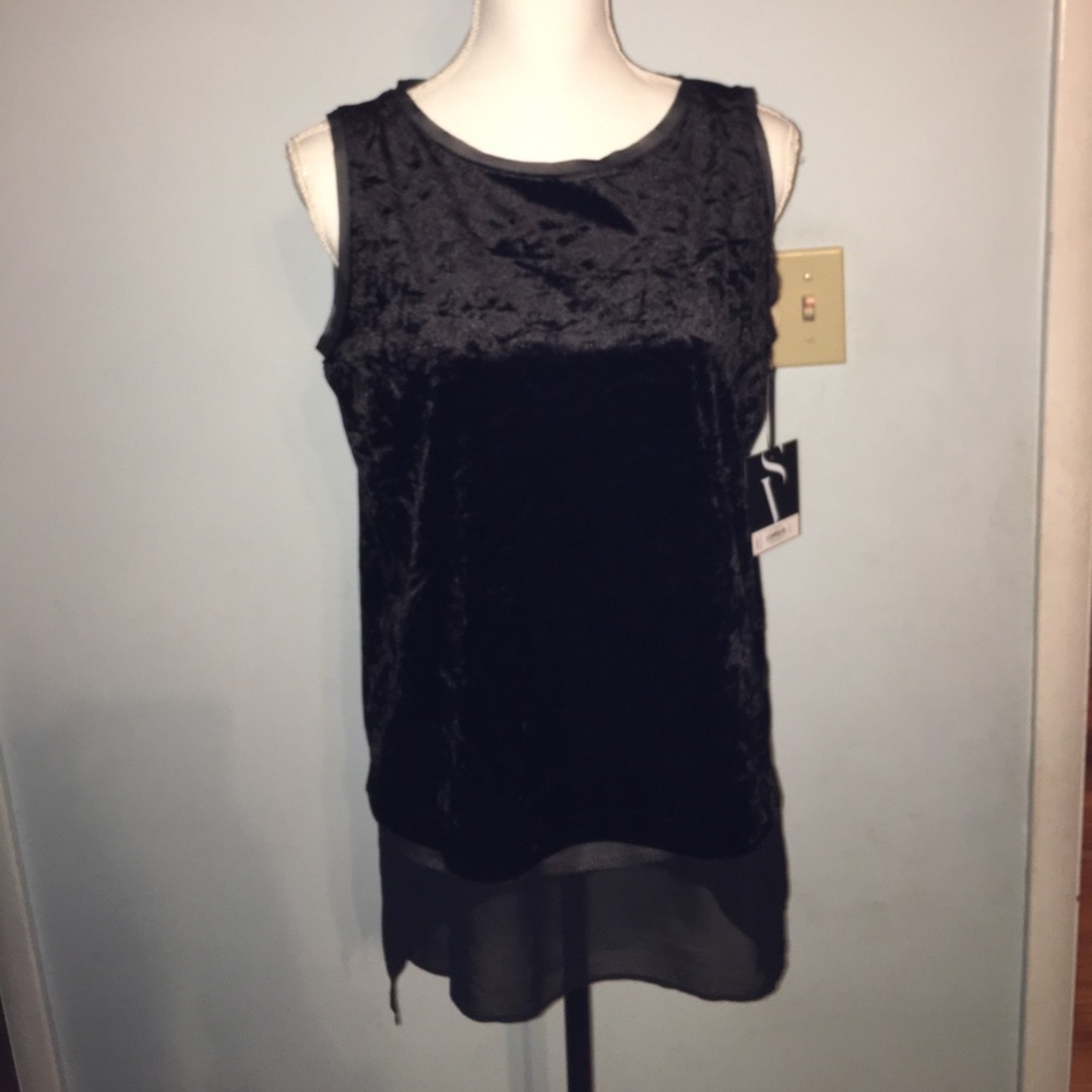 Stunning velvet tunic