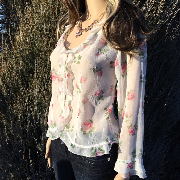 Boston Proper Tops - BOSTON PROPER FLORAL BLOUSE