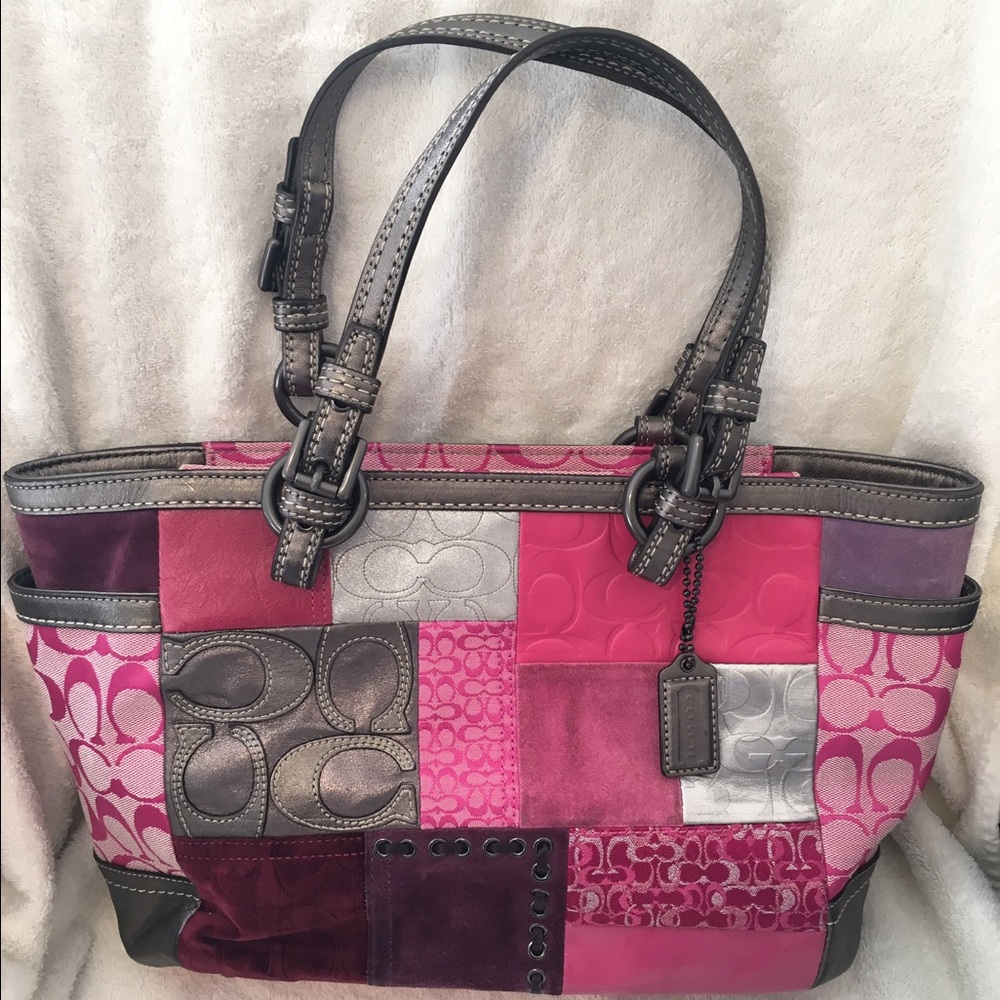COACH Shoulder Bag
