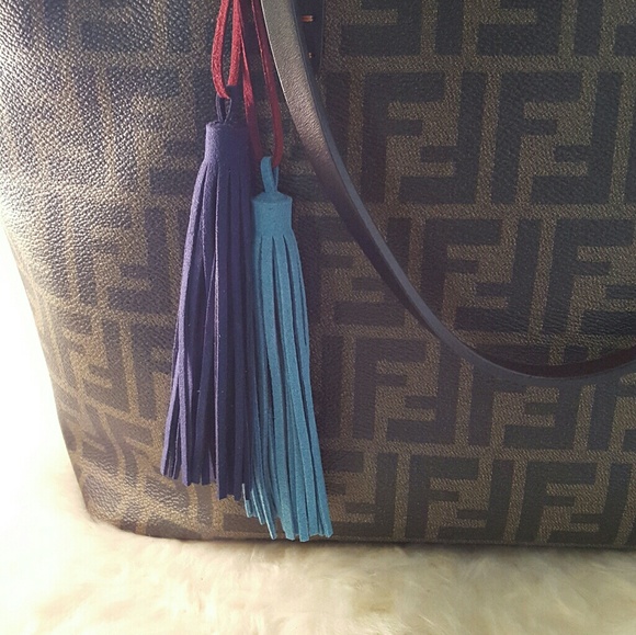 Tassel bag charm - Picture 2 of 2