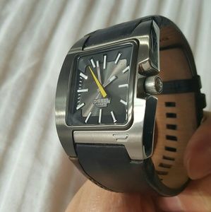 DIESEL Watch - Masculine - Eye Catcher