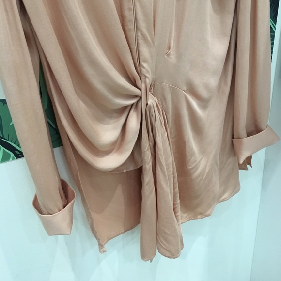 Button down top - Picture 2 of 6